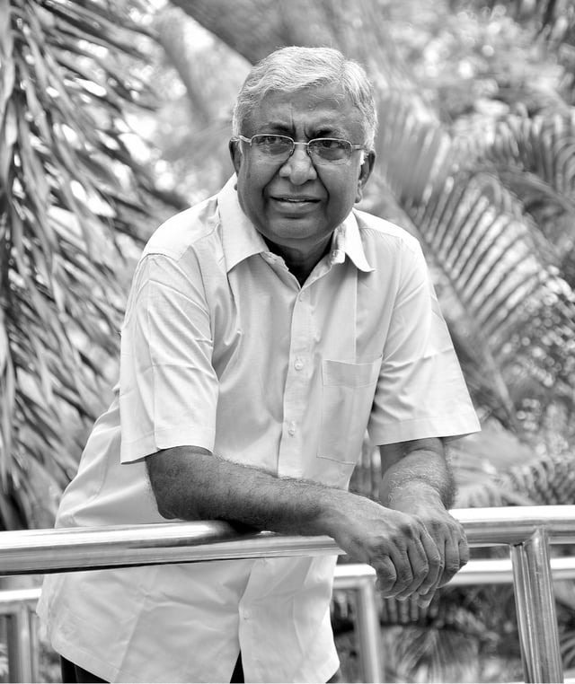 Diwali Malar - 31 October 2019 - “என் எழுத்தில் ...