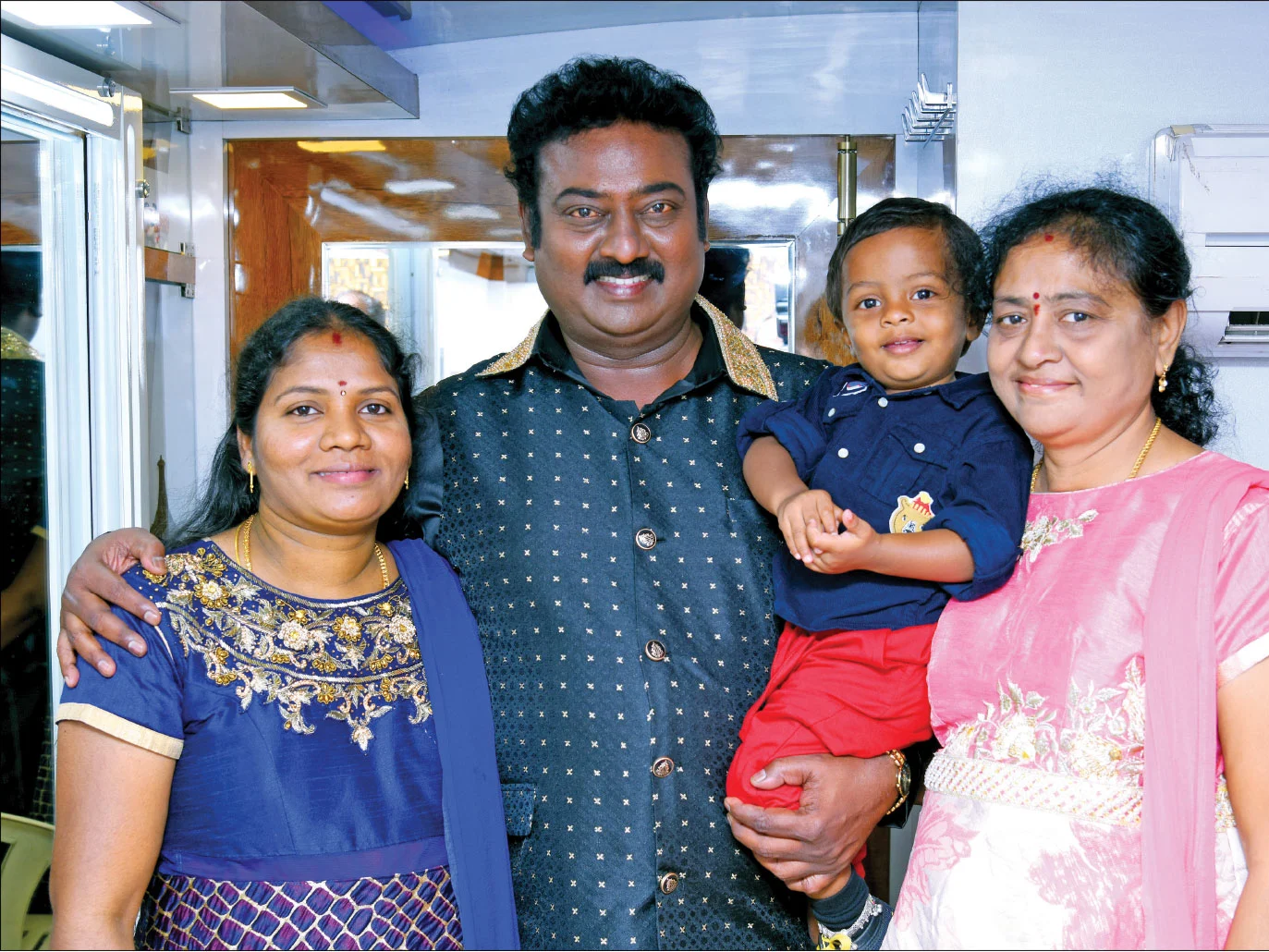“நான் எப்பவுமே இப்படித்தாங்க!” - நடிகர் சரவணன்