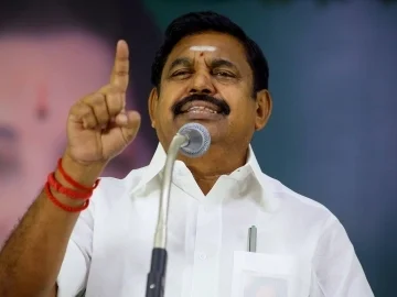 `மெர்சல்’ முதல் திருவள்ளுவர் வரை... தமிழக அரசுக்குத் தொடர்பில்லாத `தமிழக' சர்ச்சைகள்!
