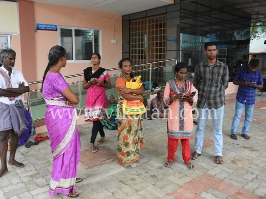 `உங்களை நம்பித்தானே அம்மாவை விட்டுச் சென்றேன்...’ - தாய் மரணத்தால் கதறிய ராணுவ வீரர்!