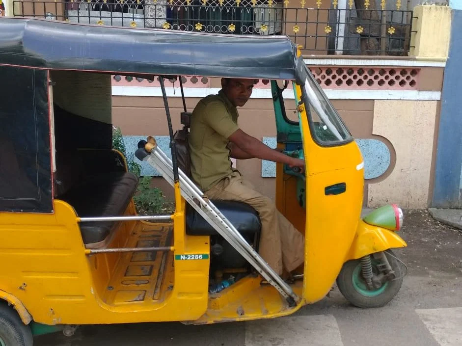 ஆட்டோ டிரைவர் சர்தார் கான்