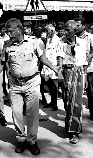சிறுமிக்கு கொடுமை