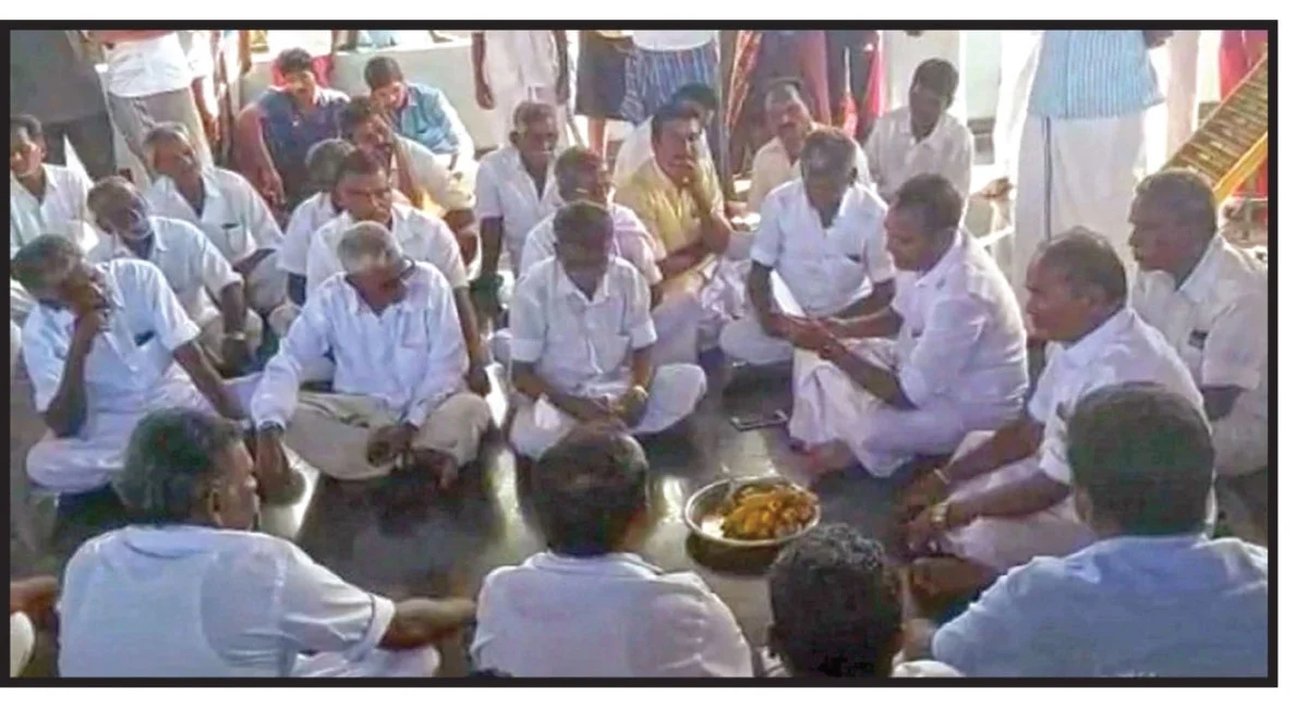 ஊராட்சித் தேர்தல் `பஞ்சாயத்துகள்' - களத்தில் கழகங்கள் அரங்கேற்றும் `கூத்து'கள்!