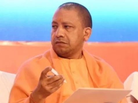 `காஷ்மீர் இல்லாத இந்தியா மேப்!'- யோகி கார்ட்டூனால் ட்ரோலுக்கு ஆளான மகிளா காங்கிரஸ்!