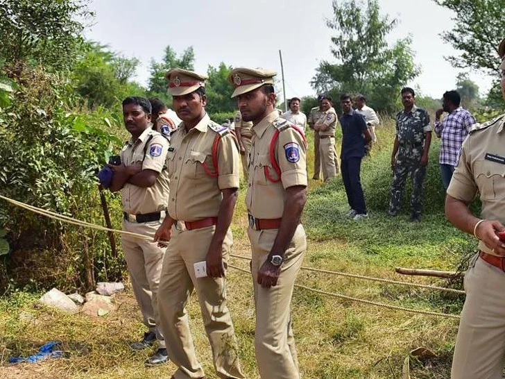 `ஒரே ஸ்டைல்; 9 சம்பவங்கள்; சீரியல் கில்லர்ஸ்'- திஷா கொலையாளிகள் குறித்து தெலங்கானா போலீஸ் அதிர்ச்சி