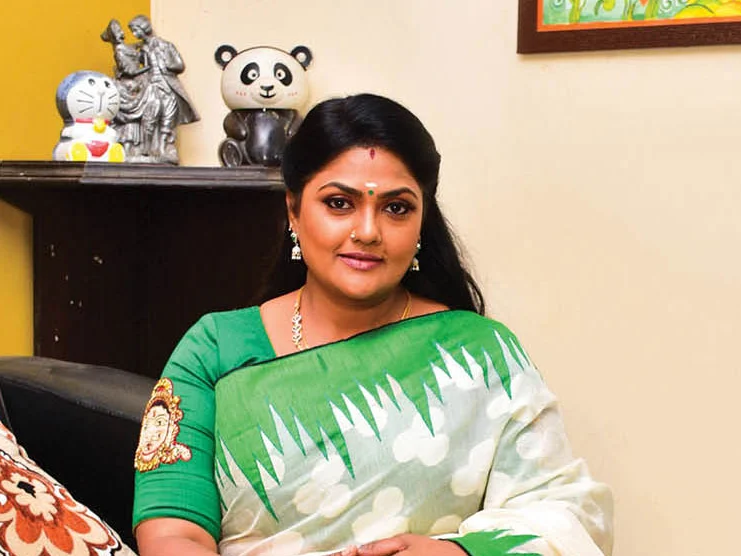 80’ஸ் எவர்கிரீன் நாயகிகள் - 10 - காதல் கொடுத்த துணிச்சலால் தப்பிச்சு வந்தேன்!