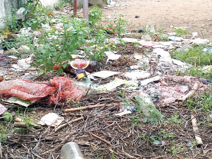 சென்னையில் சிதிலமடைந்த பூங்காக்கள்! - என்ன செய்கிறது மாநகராட்சி?