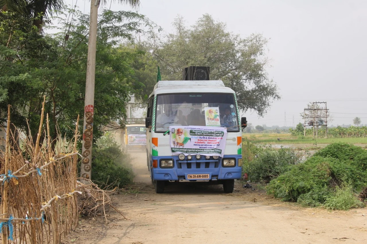 `பணத்தை வைத்து நிலத்தை வரையறைக்கும் தலைமுறையில் வாழ்கிறோம்!' - நம்மாழ்வார் விழாவில் பொன்வண்ணன்