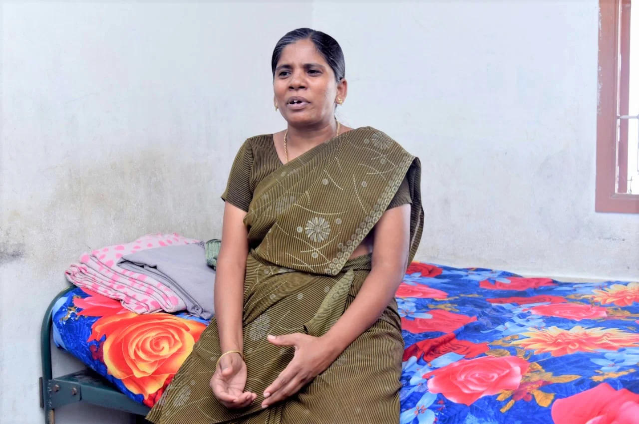 தசை சிதைவு நோயால் பாதிக்கப்பட்ட வனிதா
