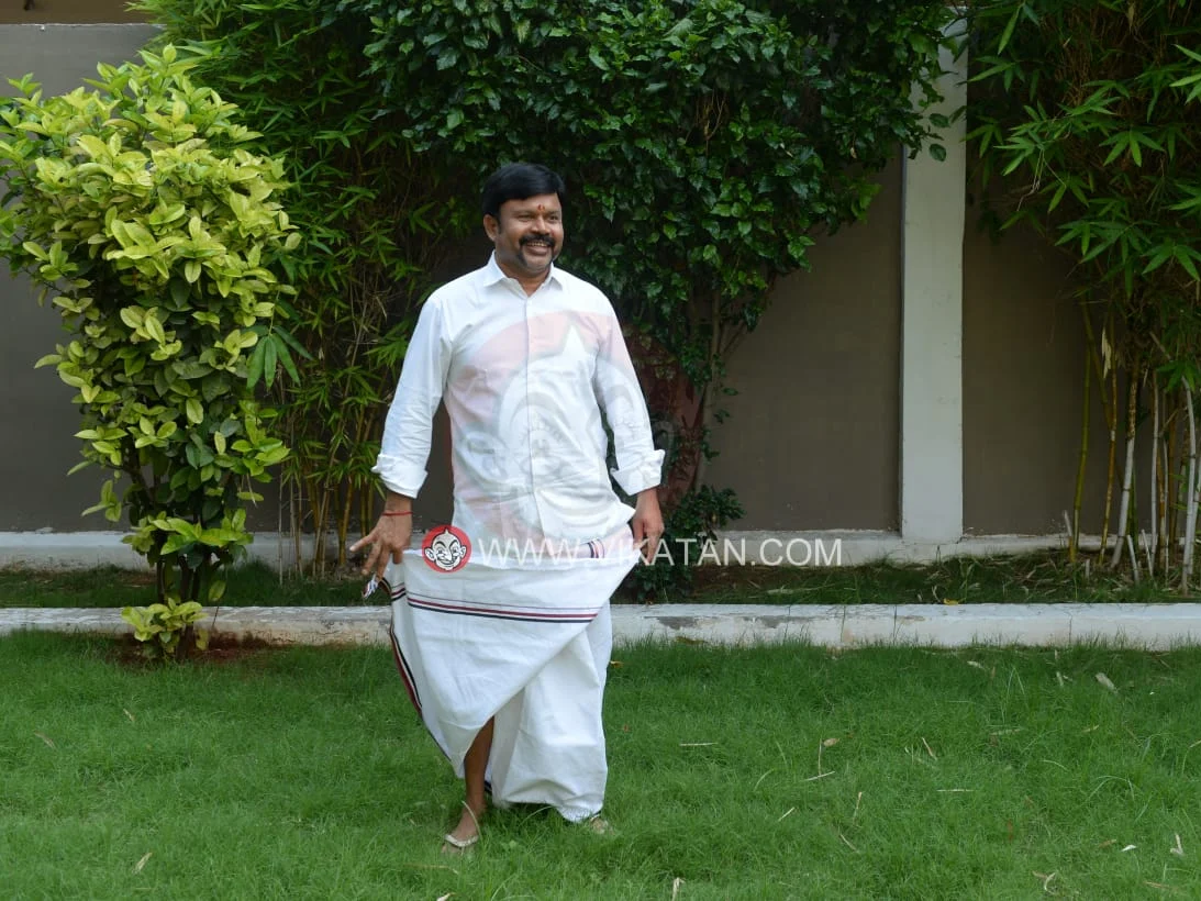ஏமாற்றுதல், போலி ஆவணம், ஆள் மாறாட்டம்.. 11 பிரிவுகளின் கீழ் கைது செய்யப்பட்ட கே.சி.பழனிசாமி!