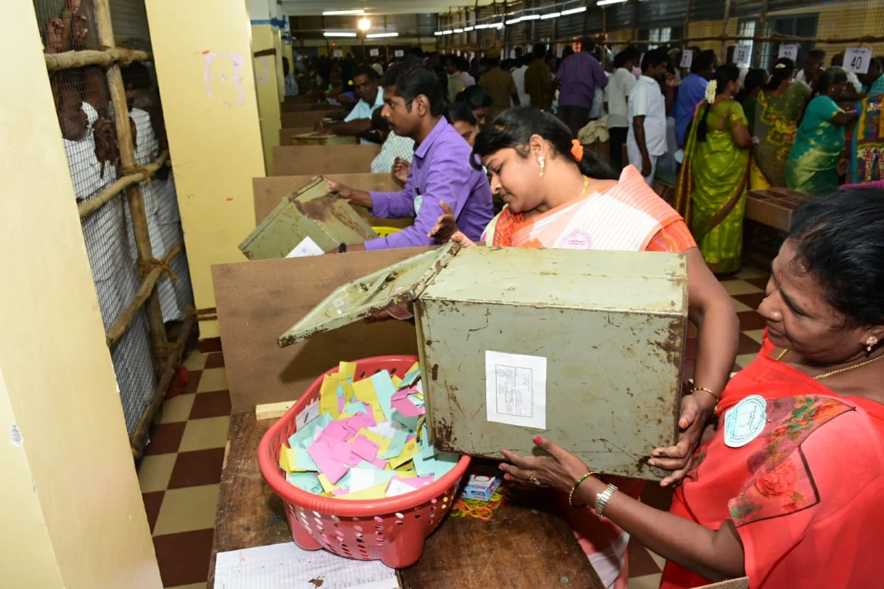 தேர்தல் வாக்கு எண்ணும் பணி