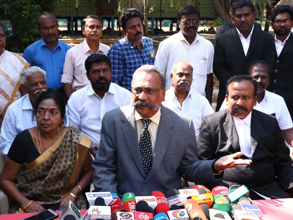 `தூத்துக்குடி துப்பாக்கிச்சூட்டில், மக்கள் ஒருநபர் ஆணையத்தையே நம்புகிறார்கள்!’- ஹென்றி டிபேன்