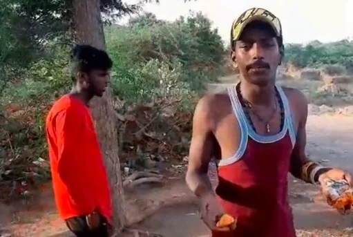 கஞ்சா பாக்கெட்டுகளுடன் மணி