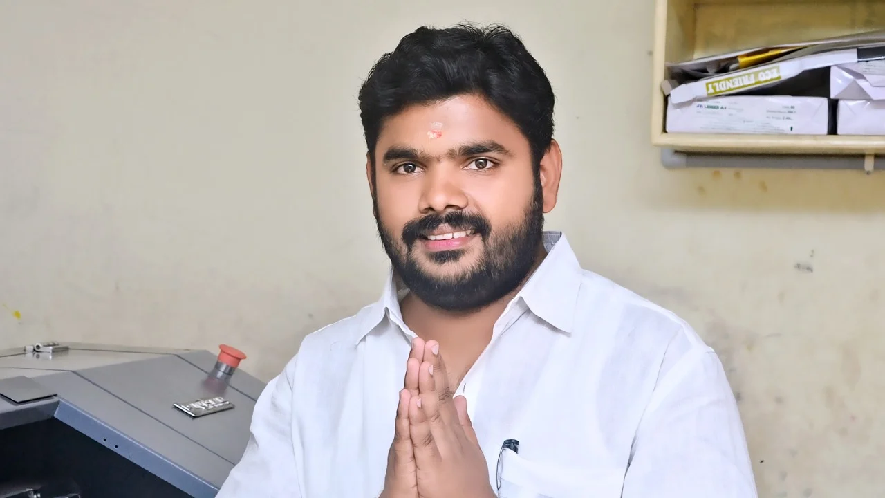 வெங்கடேசன்
