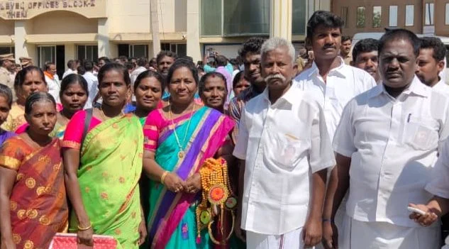 தேர்தலில் வென்றவர்கள்