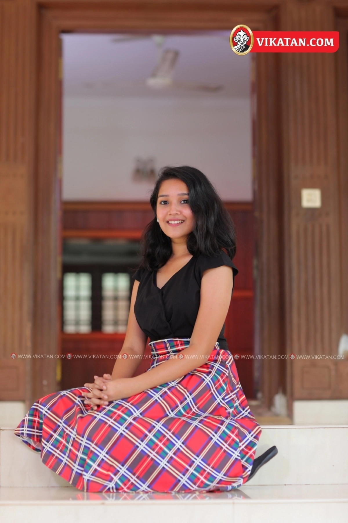 அனிகா சுரேந்திரன்