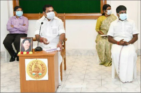 எடப்பாடி பழனிசாமி, விஜயபாஸ்கர்
