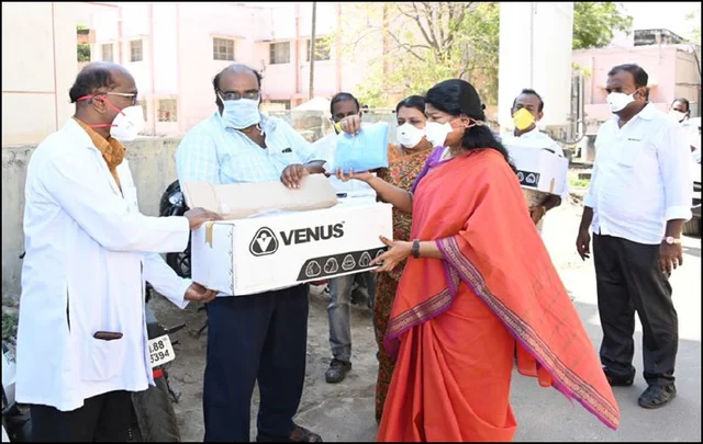 கனிமொழி